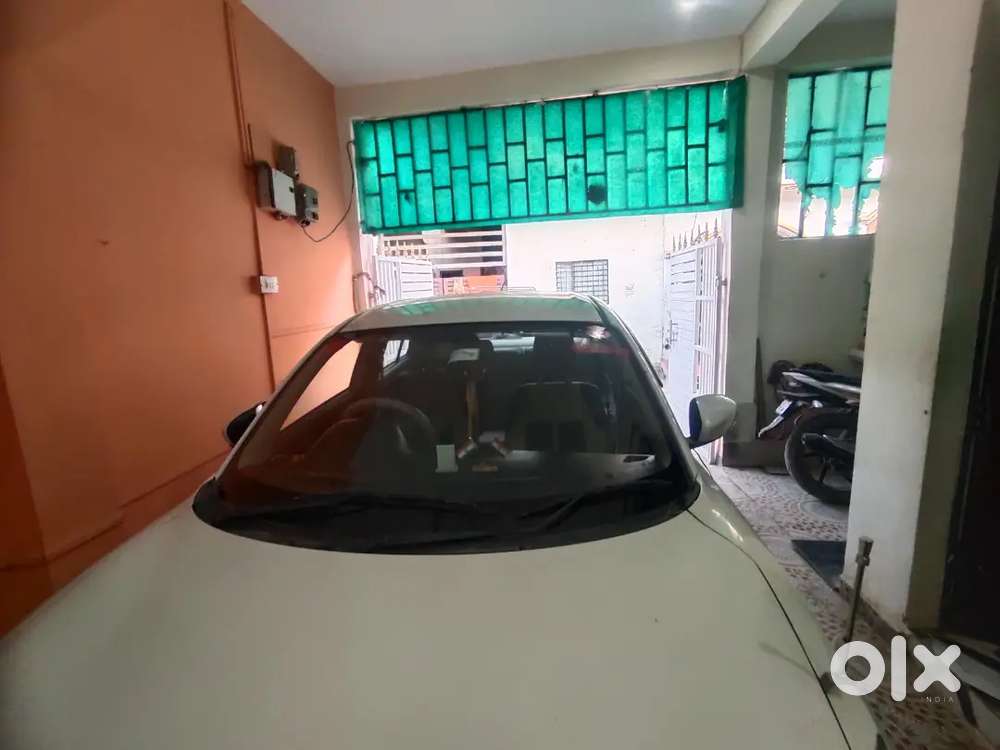 Maruti Suzuki Dzire 2018 Petrol Well Maintained