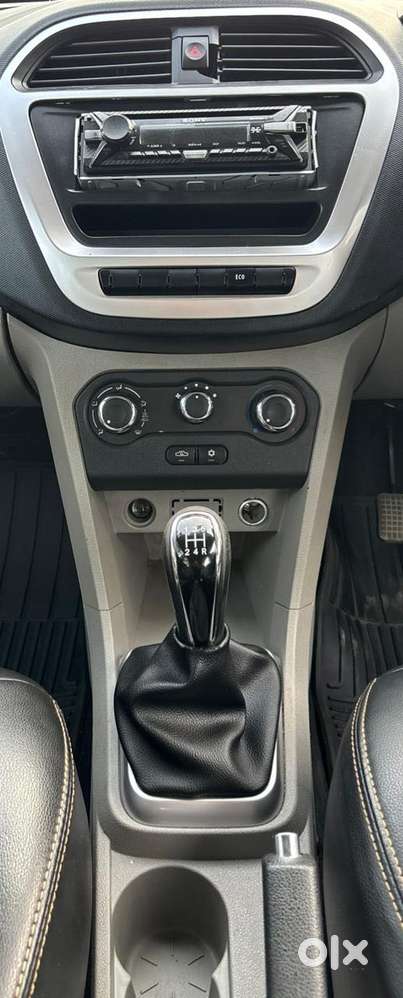 Tata Tiago 1.2 Revotron Xm, 2016, Petrol