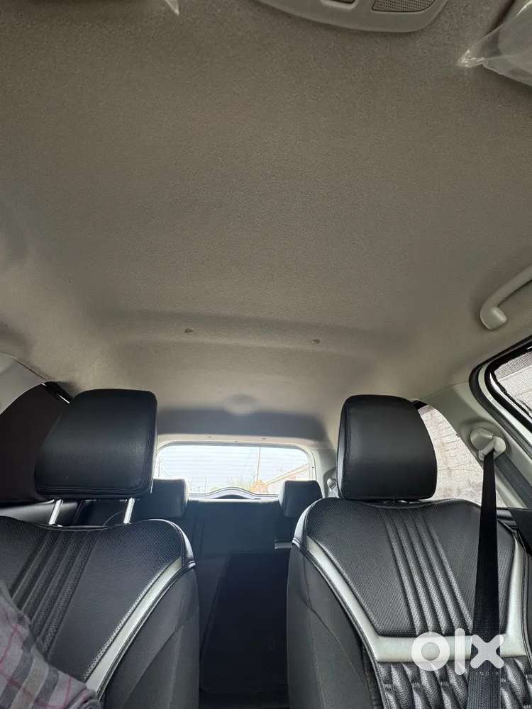 Maruti Suzuki Swift Vxi 2025