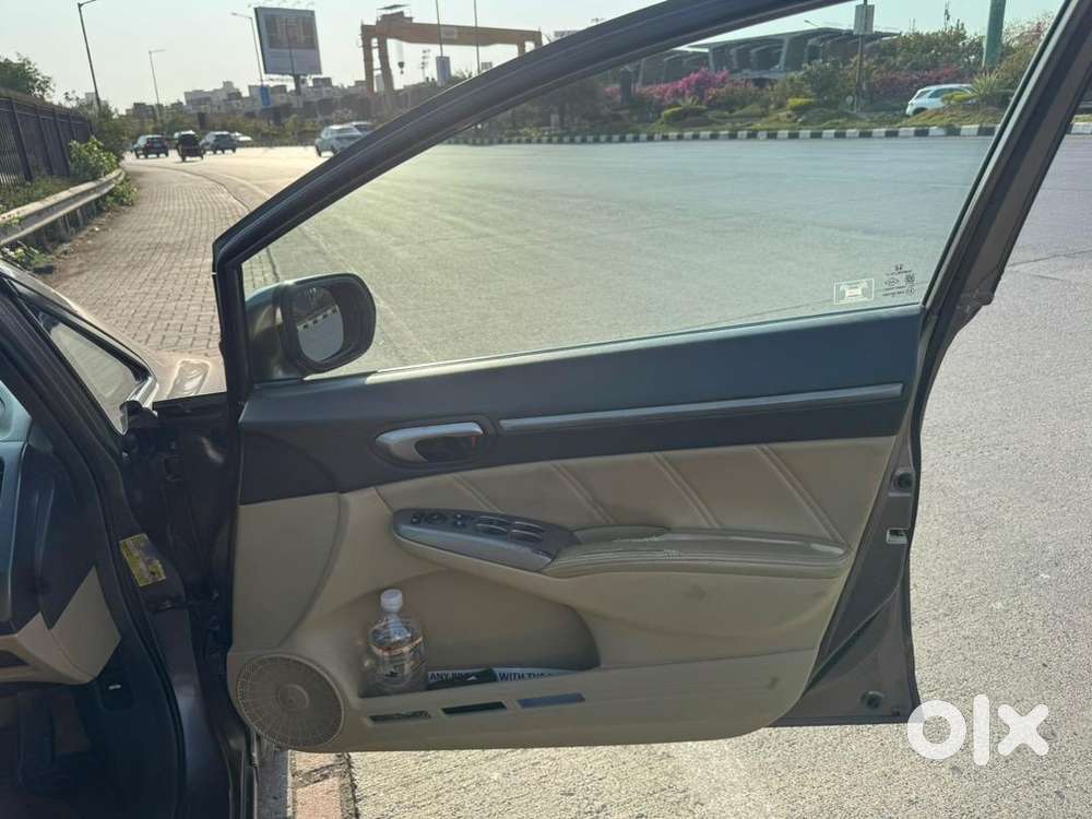 Honda Civic 2011 Petrol Automatic Well Maintained