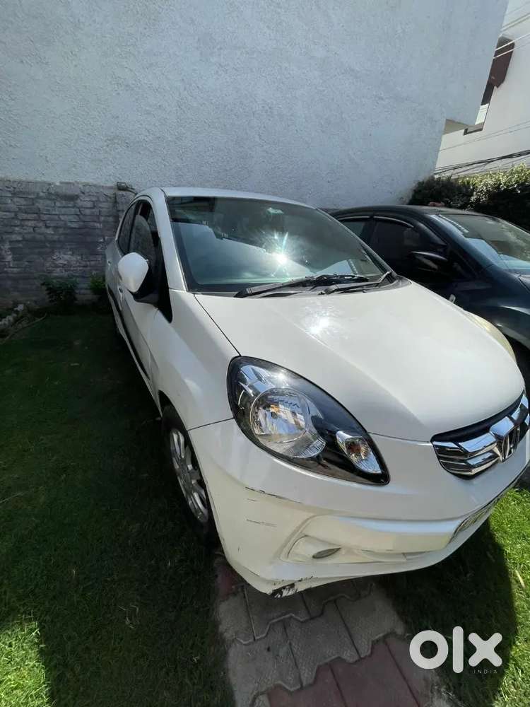 Honda Amaze 2013 Top Model (petrol)