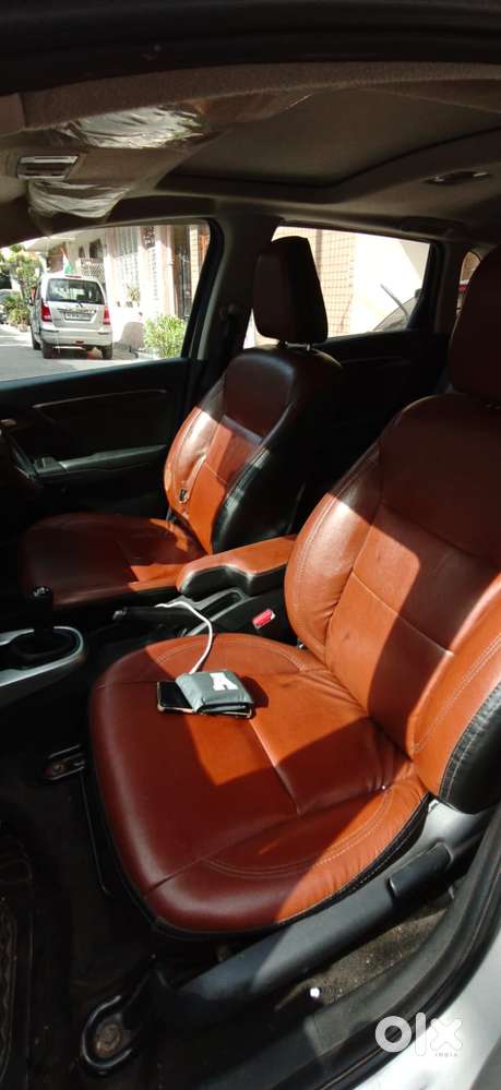 Jaguar Xe Portfolio, 2019, Petrol