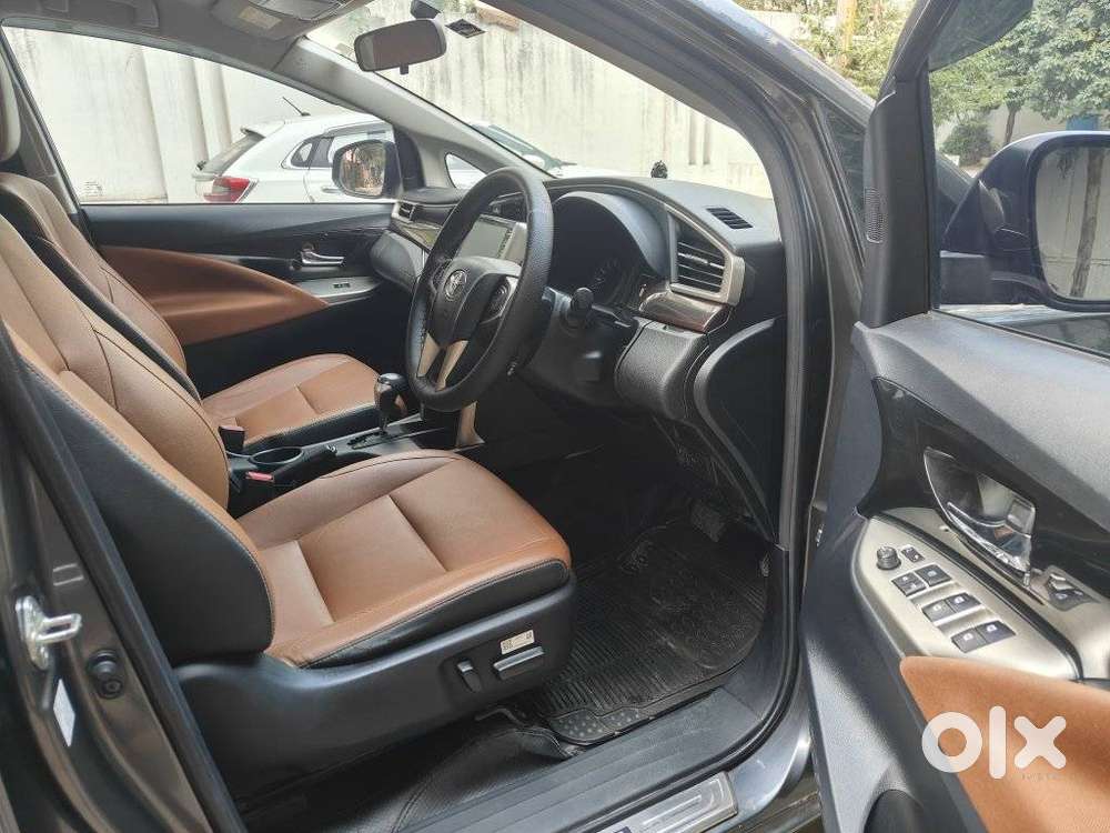 Toyota Innova Crysta [2020-ongoing] 2.7 Zx At 7 Str, 2022, Petrol