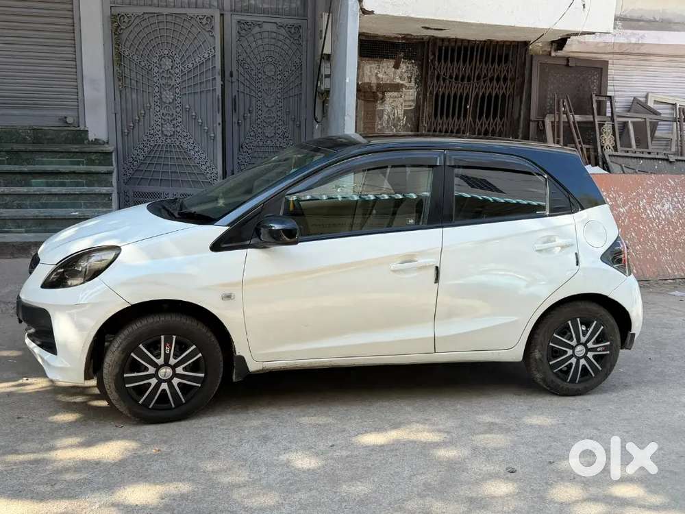 Honda Brio Mt Petrol 2012