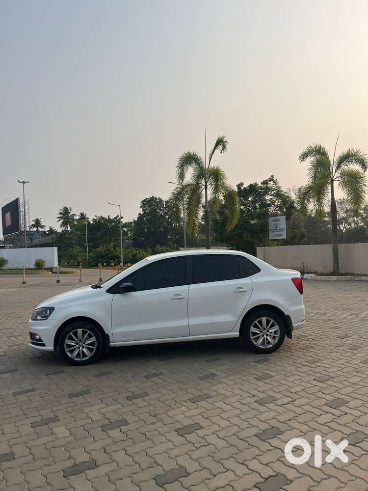 Volkswagen Ameo 1.5 Tdi Highline Plus 16 At, 2016, Diesel