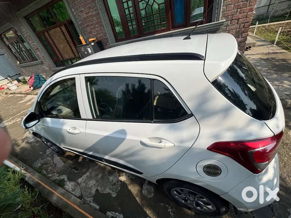 Hyundai Grand I10 2017 Diesel Well Maintained