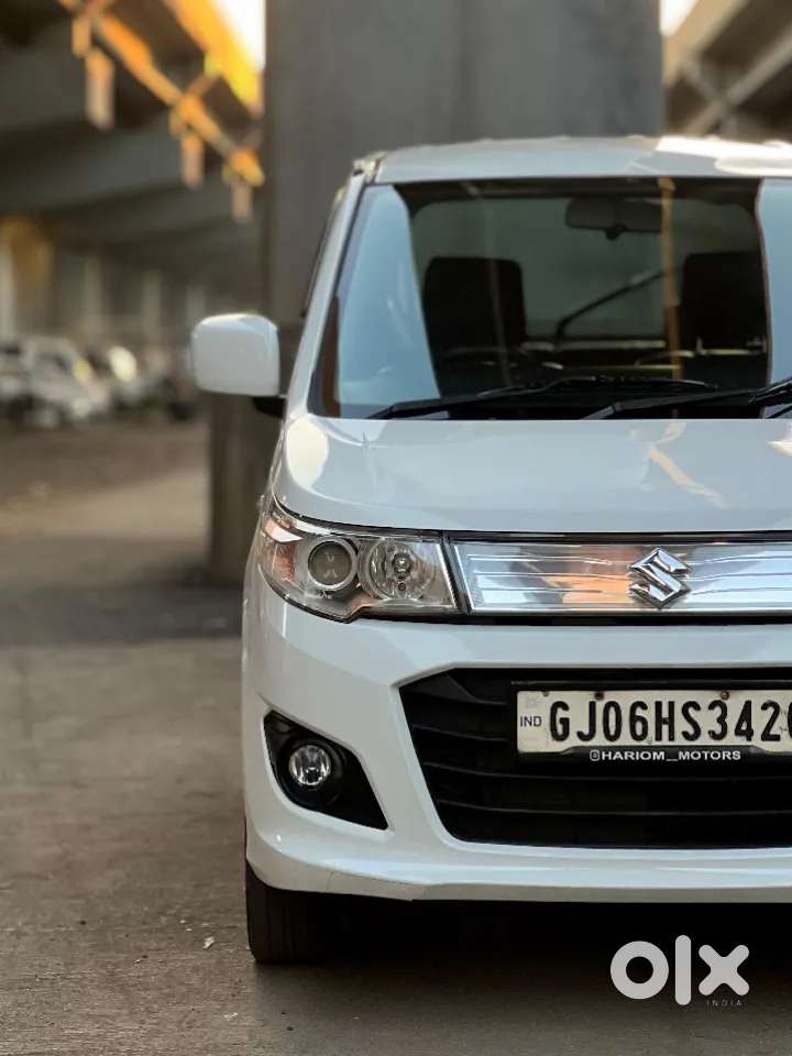 Maruti Suzuki Stingray Vxi Optional, 2015, Petrol