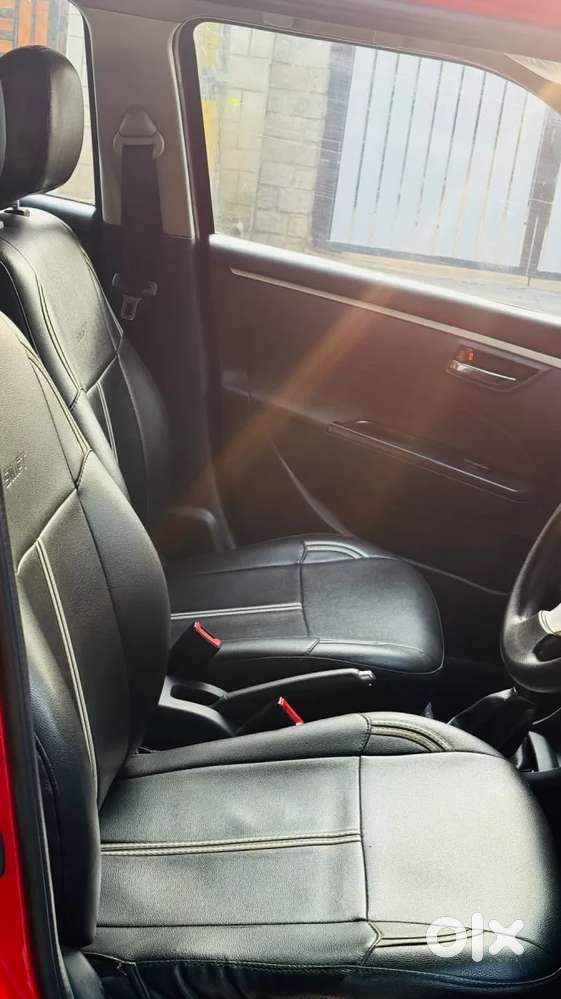 Maruti Suzuki Swift 1.3 Vxi, 2017, Petrol