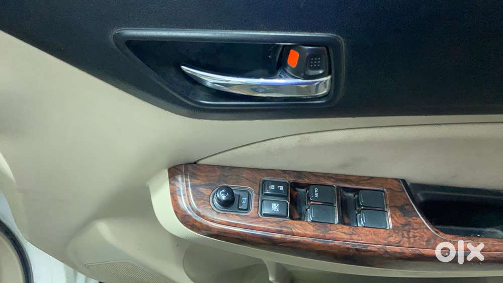 Maruti Suzuki Swift Dzire Amt Zxi, 2018, Cng & Hybrids