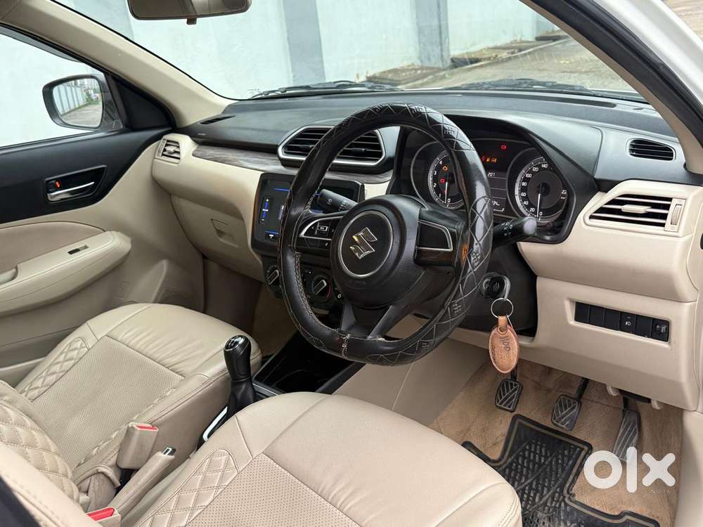 Maruti Suzuki Dzire 1.2 Vxi, 2022, Petrol