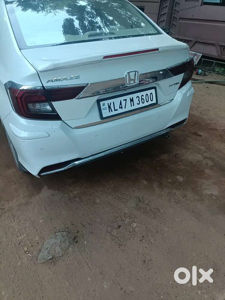 Honda Amaze 2024 Petrol 11000 Km Driven Xtra Fitting Company