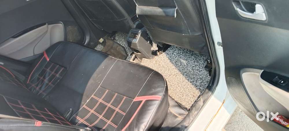 Hyundai Grand I10 1.2 Sportz(o) Dual Tone, 2018, Petrol