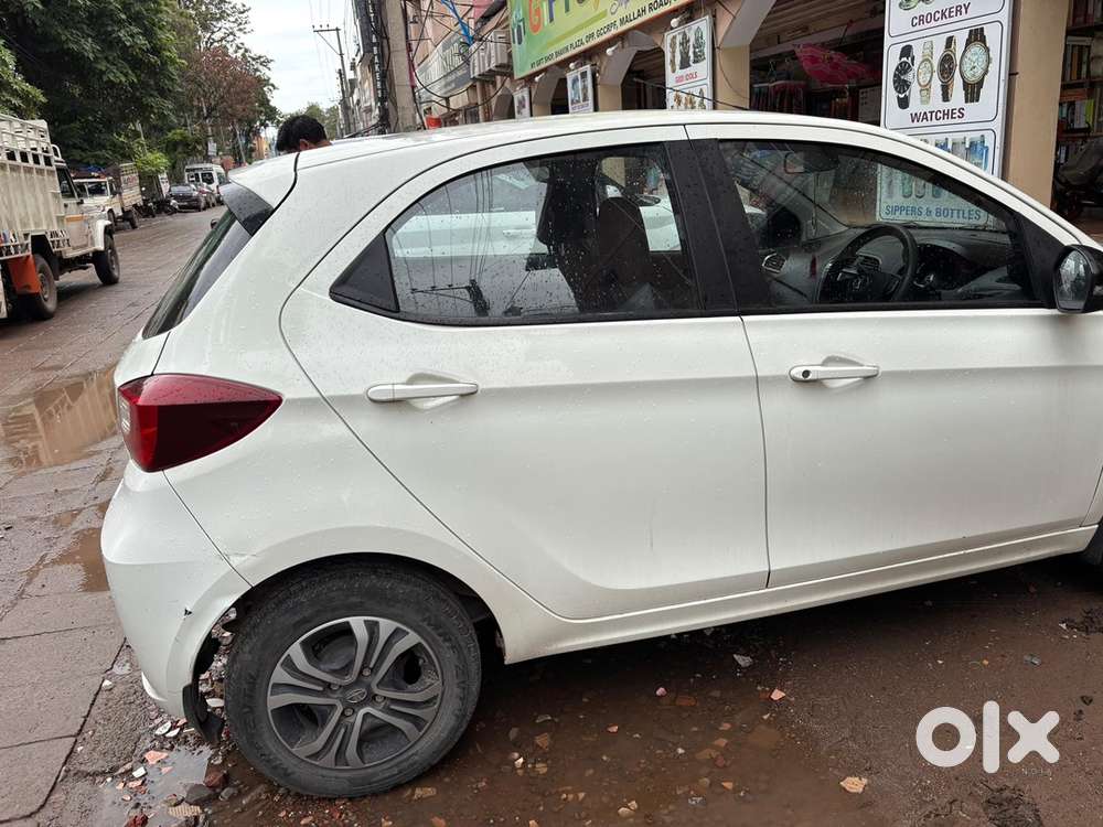 Tata Tiago Petrol Automatic 2022