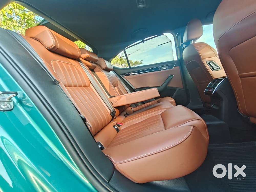 Skoda Superb 2.0 Tsi At L&k, 2024, Petrol