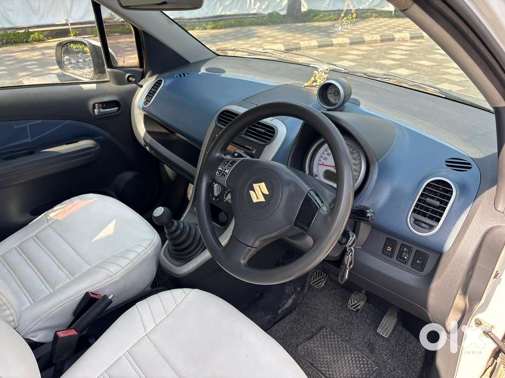 Maruti Suzuki Ritz Zxi, 2011, Petrol