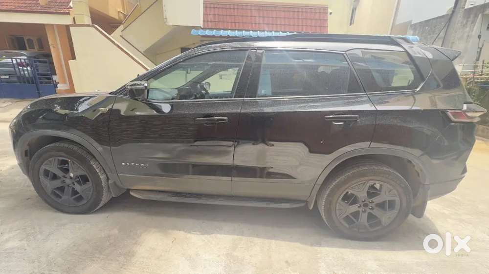 Tata Safari 2024 — Accomplished Plus, Dark Edition, 7s At Diesel.