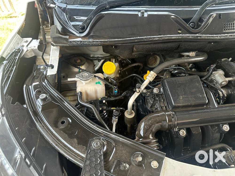 Nissan Magnite 2021 Petrol Well Maintained