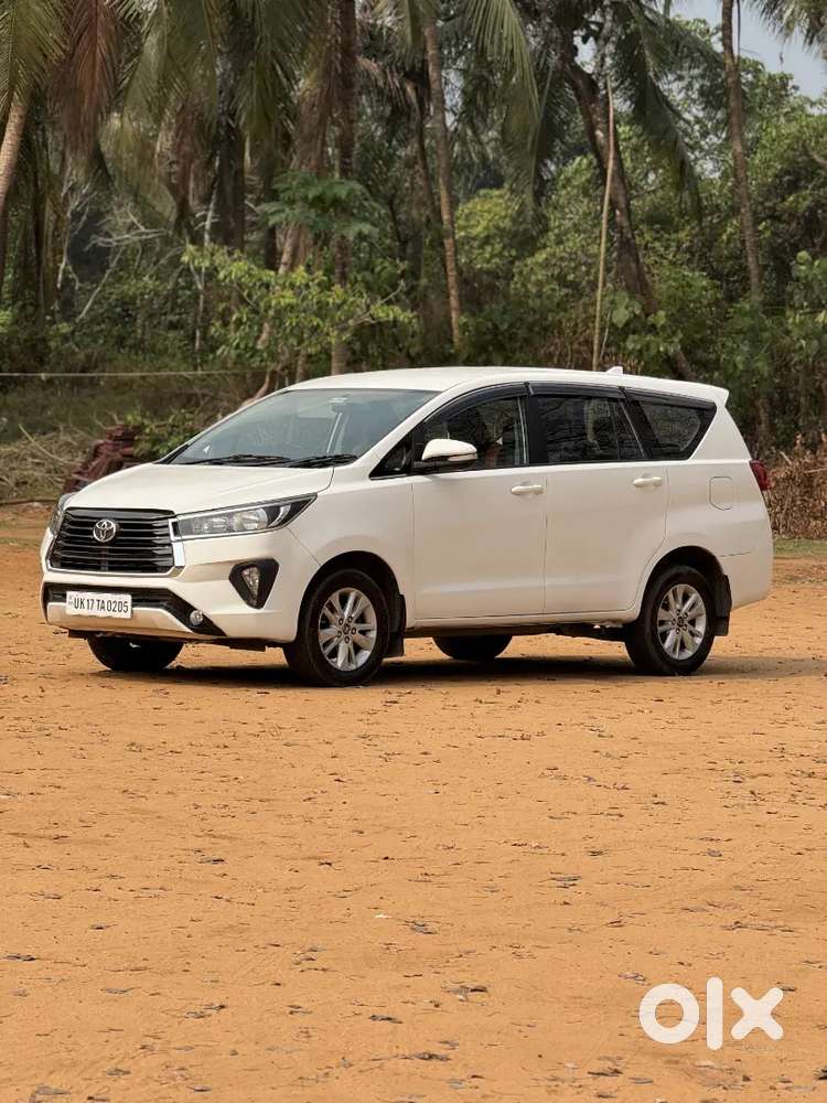 Toyota Innova Crysta 2017