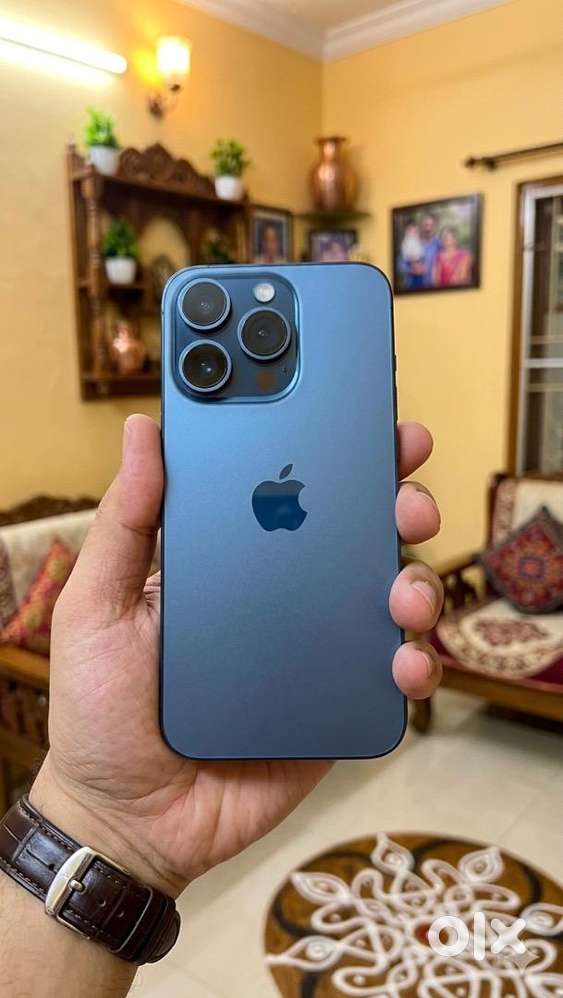 15 【カメラに汚れあり】iPhone Pro Inspireonline – Blue 256GB 15 iPhone Blue 256GB スマートフォン本体