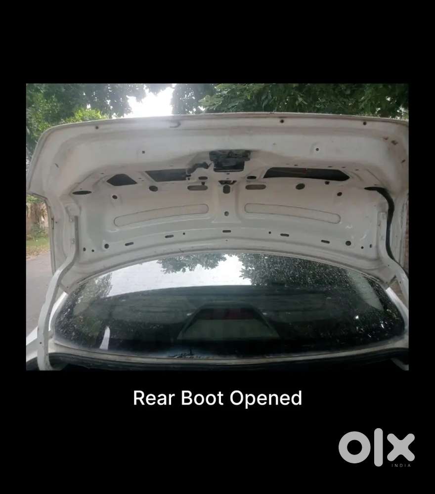 Nissan Sunny Petrol 2012