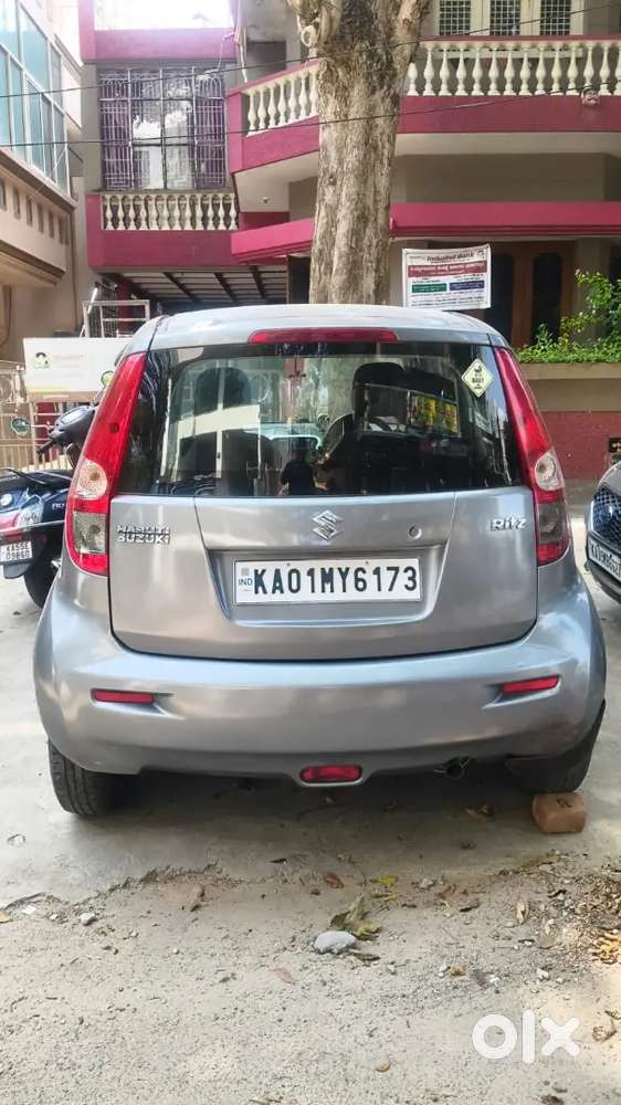 Maruti Suzuki 1000 2010 Petrol 980000 Km Driven