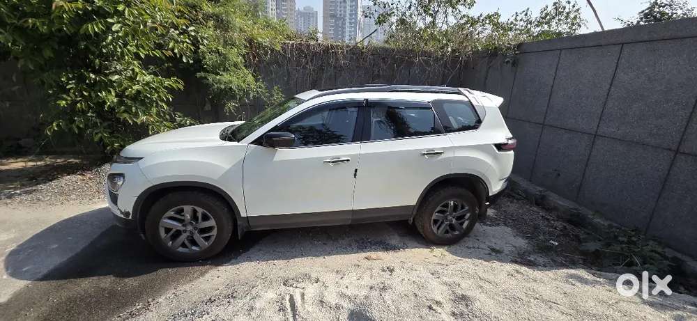 2021 Tata Safari Diesel Automatic