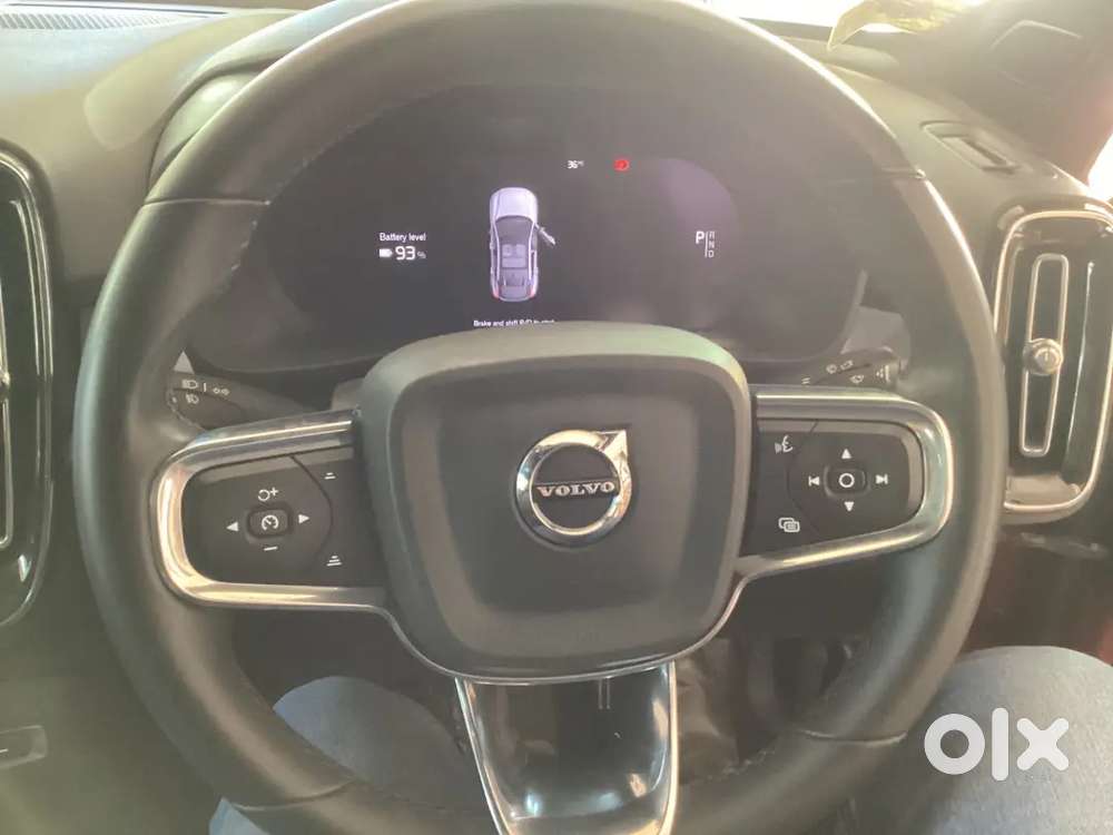 Volvo C40 Recharge 2023 - 50l Negotiable