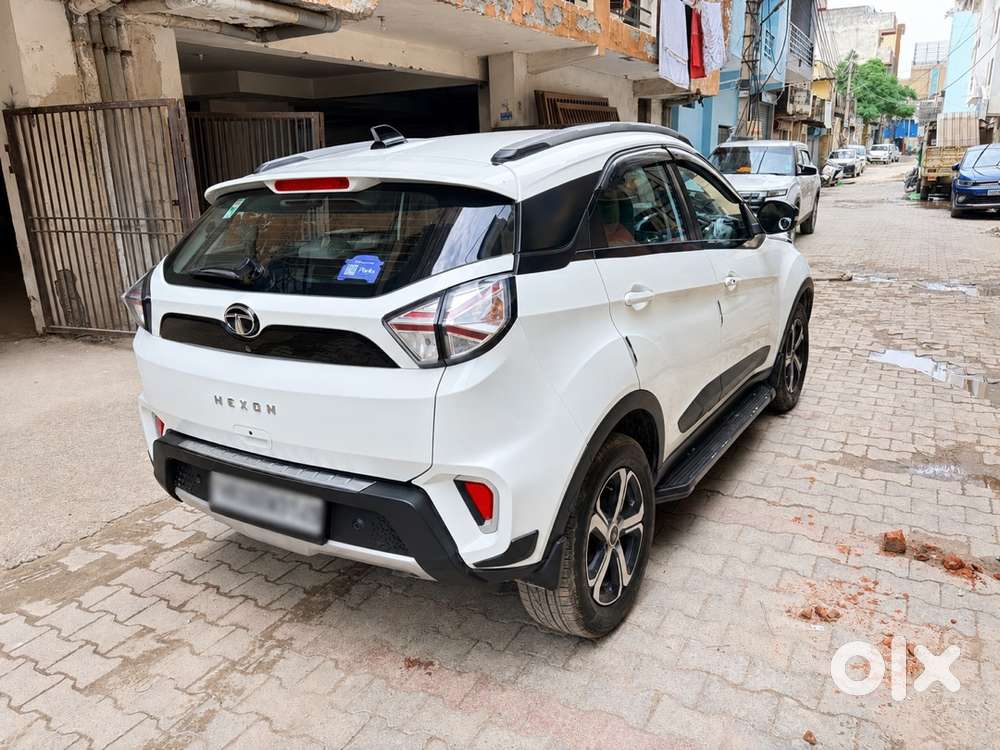 Tata Nexon 2022 Petrol Top Model Automatic, 24350 Km Driven