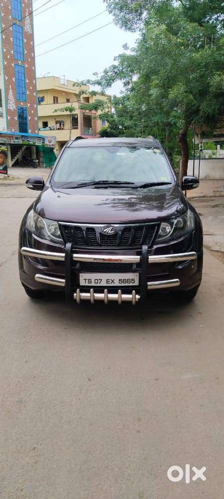 Xuv500 (w4) 2016 Model Full Insurance Available 1,30,000kms Driven