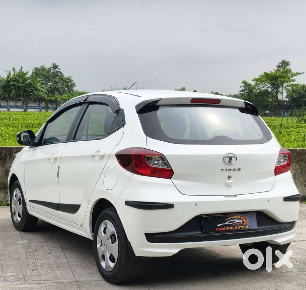 Tata Tiago 1.2 Revotron Xt (o), 2022, Petrol