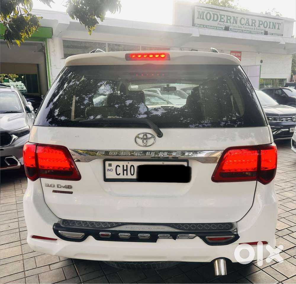 Toyota Fortuner 3.0 4x2 Automatic, 2012, Diesel