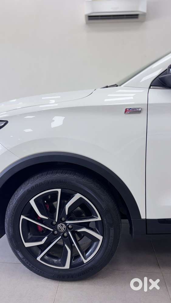 Mg Astor 1.3 Savvy Turbo At S Red, 2023, Petrol