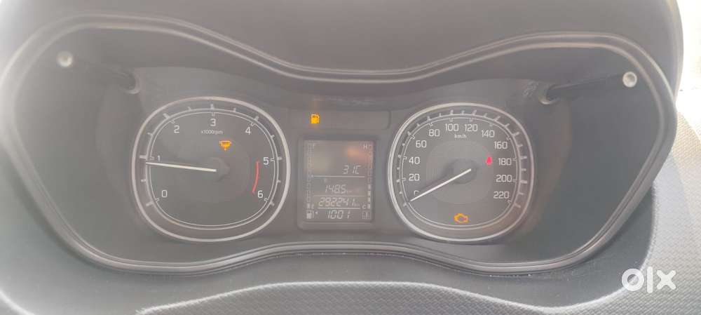 Maruti Suzuki Brezza Zdi+ Dual Tone, 2016, Diesel