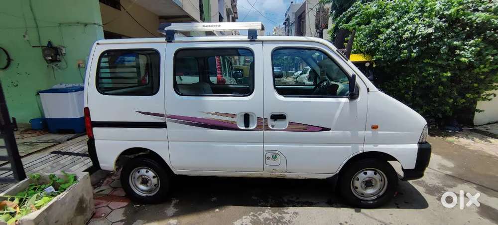 Maruti Suzuki Eeco 2017