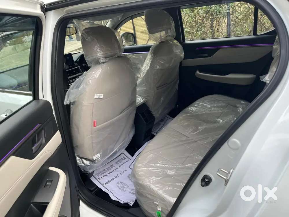 Honda Elevate V Manual 2025 Apex Edition Petrol 4100 Km Driven