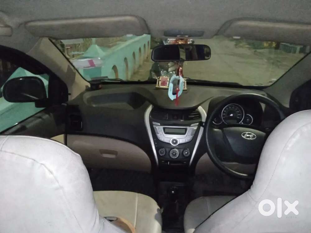 Hyundai Eon 2011 Petrol 32800 Km Running