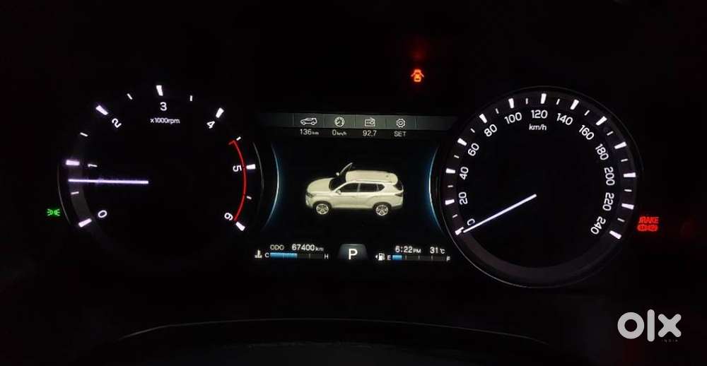 Mahindra Alturas G4 4x2 At, 2023, Diesel