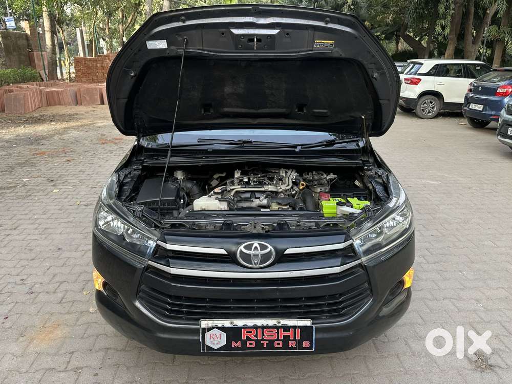 Toyota Innova Crysta 2.4 G Mt, 2017, Diesel