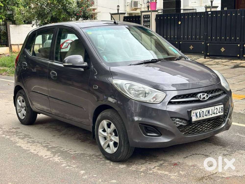Hyundai I10 Sportz At, 2011, Petrol