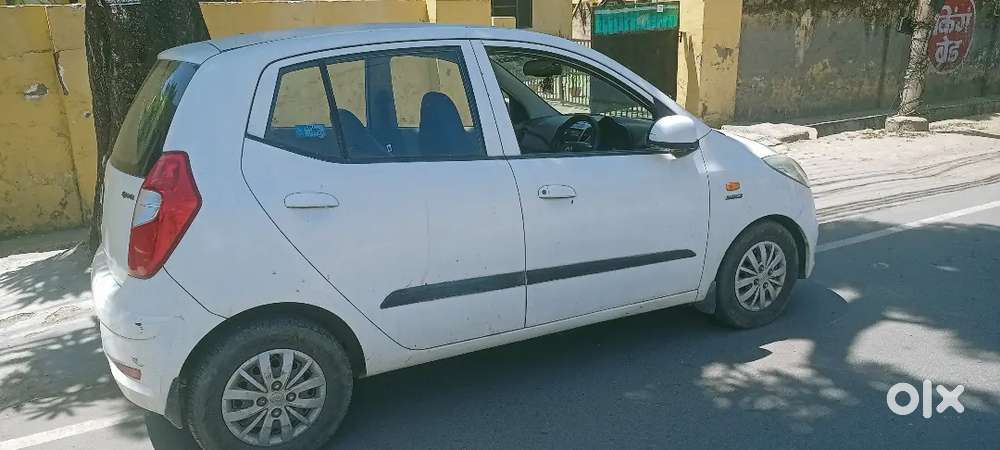 Sell My I10 Sports Car White Colour Meerut Transfer Excellent Conditio