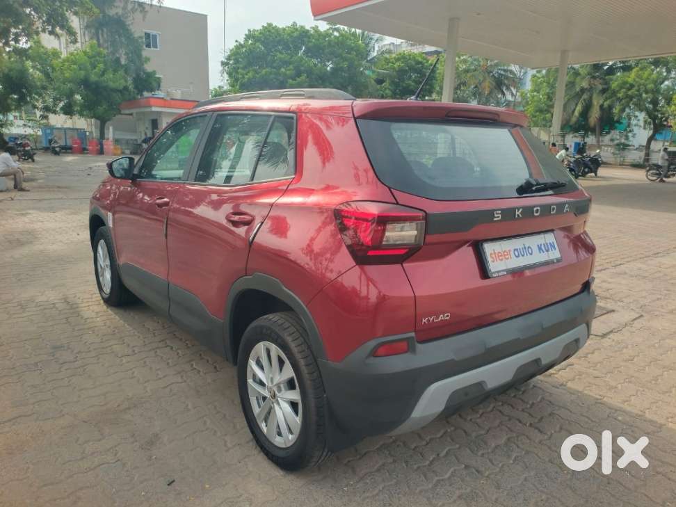 Skoda Kylaq Signature At, 2026, Petrol