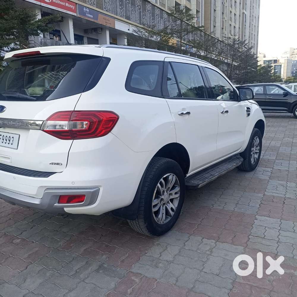 Ford Endeavour 3.2 Titanium 4x4 At, 2017, Diesel