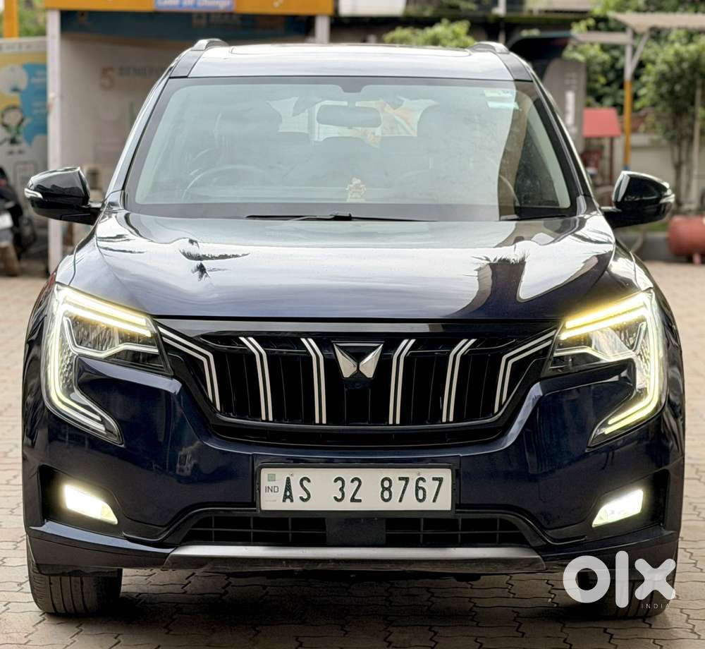 Mahindra Xuv700 2.0 Ax 5 Petrol Mt 7 Str, 2021, Petrol
