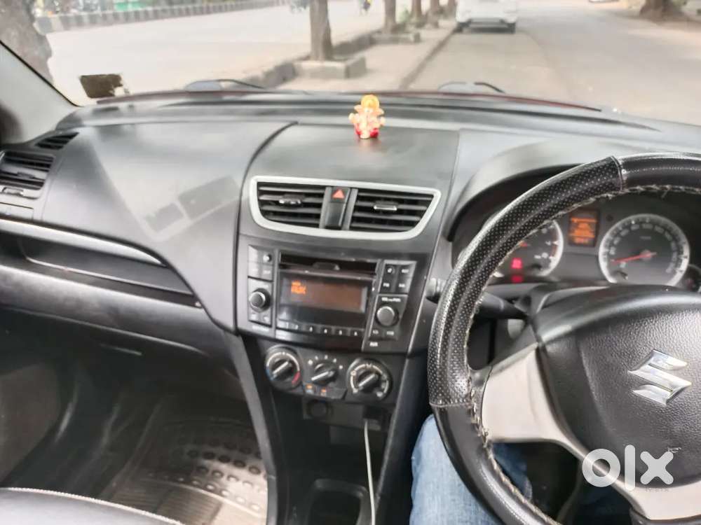 Maruti Suzuki Swift Vxi 2012