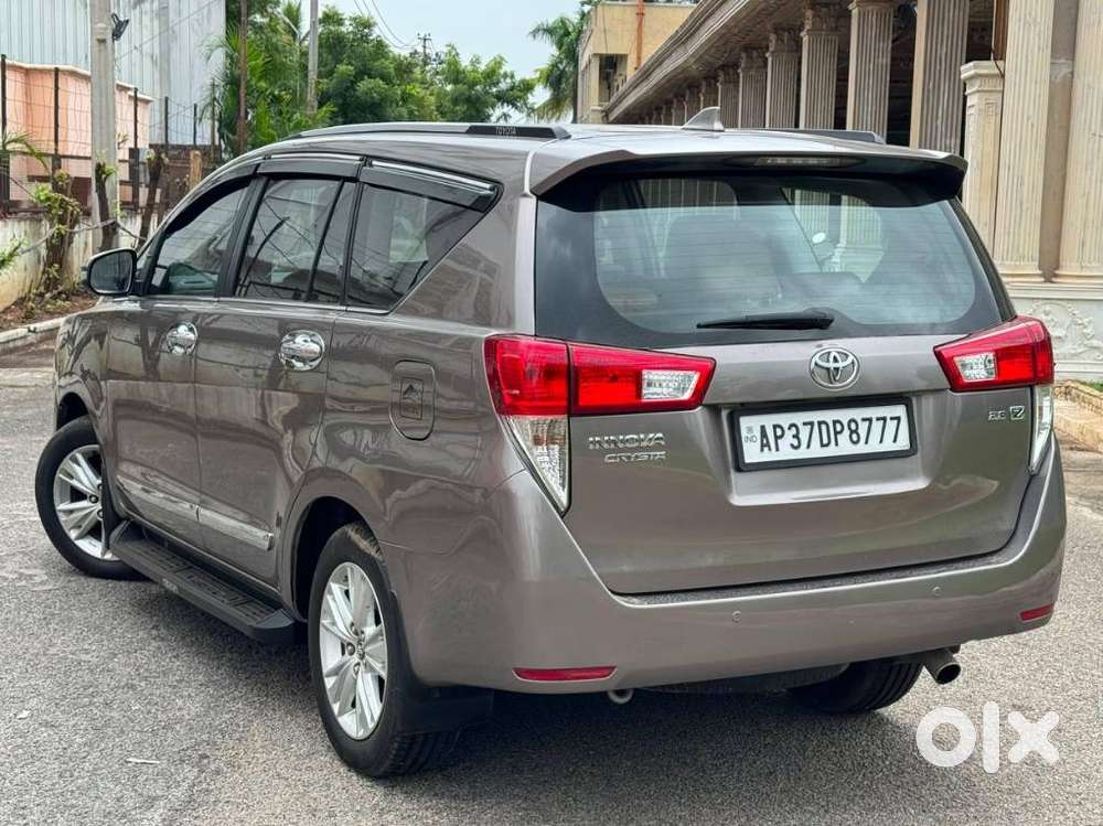 Toyota Innova Crysta 2.8z Automatic, 2018, Diesel