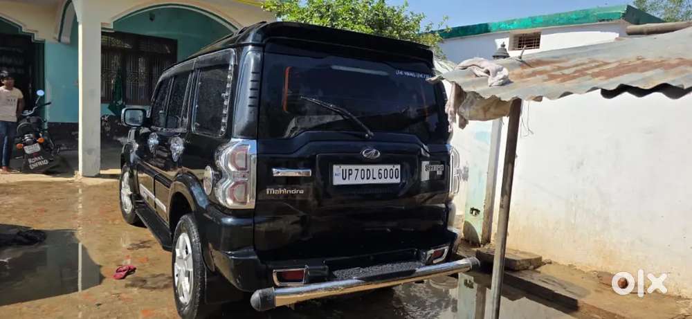 Mahindra Scorpio 2017 Diesel Well Maintained
