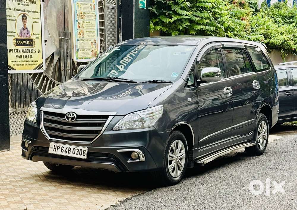 Toyota Innova 2.5 Gx 8 Seater Limited Edition, 2015, Diesel
