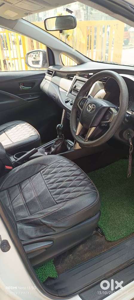 Toyota Innova Crysta 2.4 G Mt, 2017, Diesel