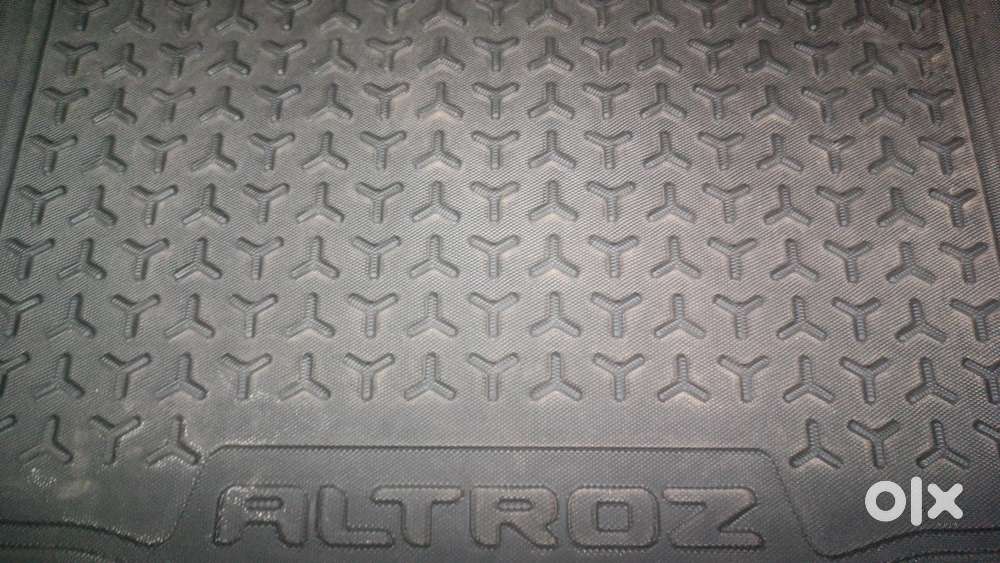 Tata Altroz 1.2 Xm Plus, 2021, Petrol