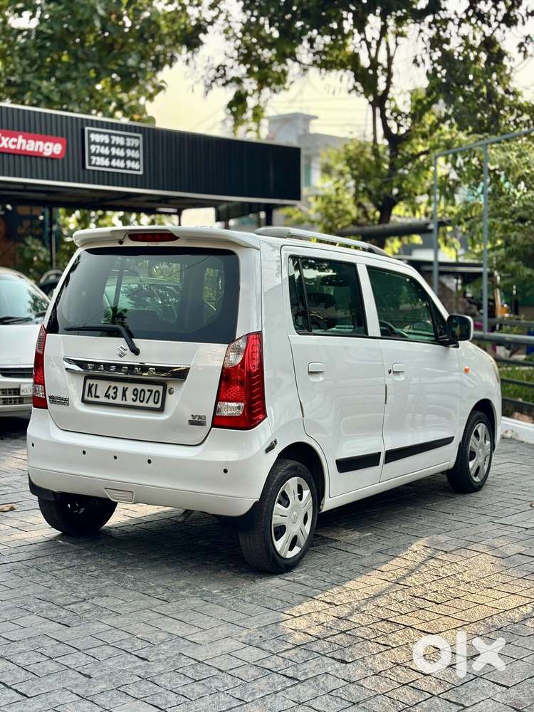 Maruti Suzuki Wagon R 1.0 Vxi Amt, 2018, Cng & Hybrids
